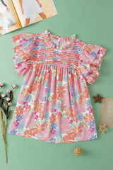 Blouse plissée à manches flottantes et à volants à fleurs rose-A WOMAN WE LOVE