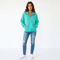 Una sudadera con capucha de cuerpo completo de Aruba con Elée Éclair y Pockets de canguro