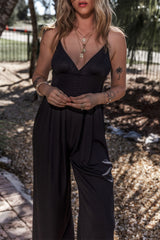 Combinaison camisole noire à jambes larges et taille haute sexy à col en V-A WOMAN WE LOVE