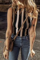 Suéter de corte delgado de rayas negras, cuello redondo