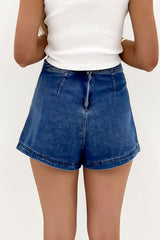 Jupe-short mini en jean bleu à effet portefeuille