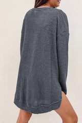 Oversize gray high in embossed knitted with tall slits *
