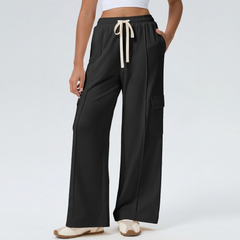 Pantalon cargo noir en maille à cordon et coutures en relief