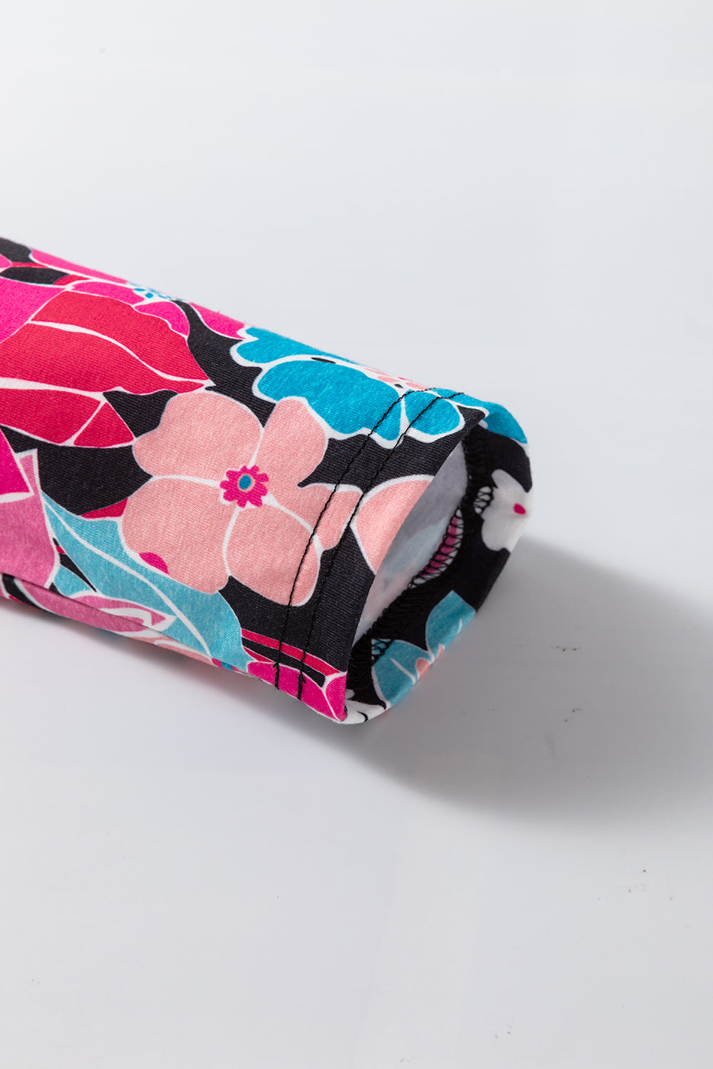 Chemisier rose fleuri à col en V *-A WOMAN WE LOVE