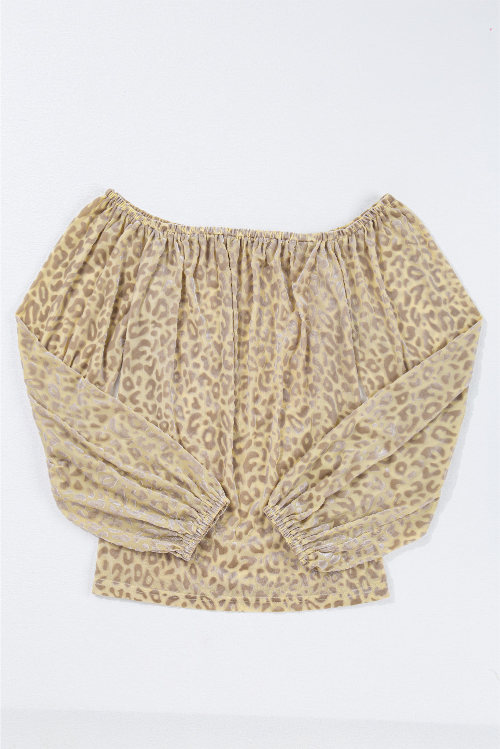 Chemisier à manches longues et épaules dénudées en velours léopard beige-A WOMAN WE LOVE