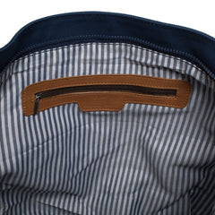 Bolsas Harmont y Blaine usadas en el hombro