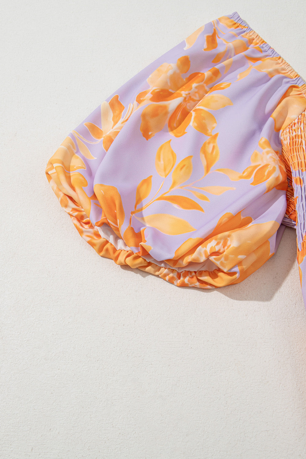 Chemisier babydoll smocké à manches bouffantes *-A WOMAN WE LOVE