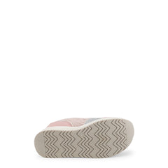 Brillan de zapatillas