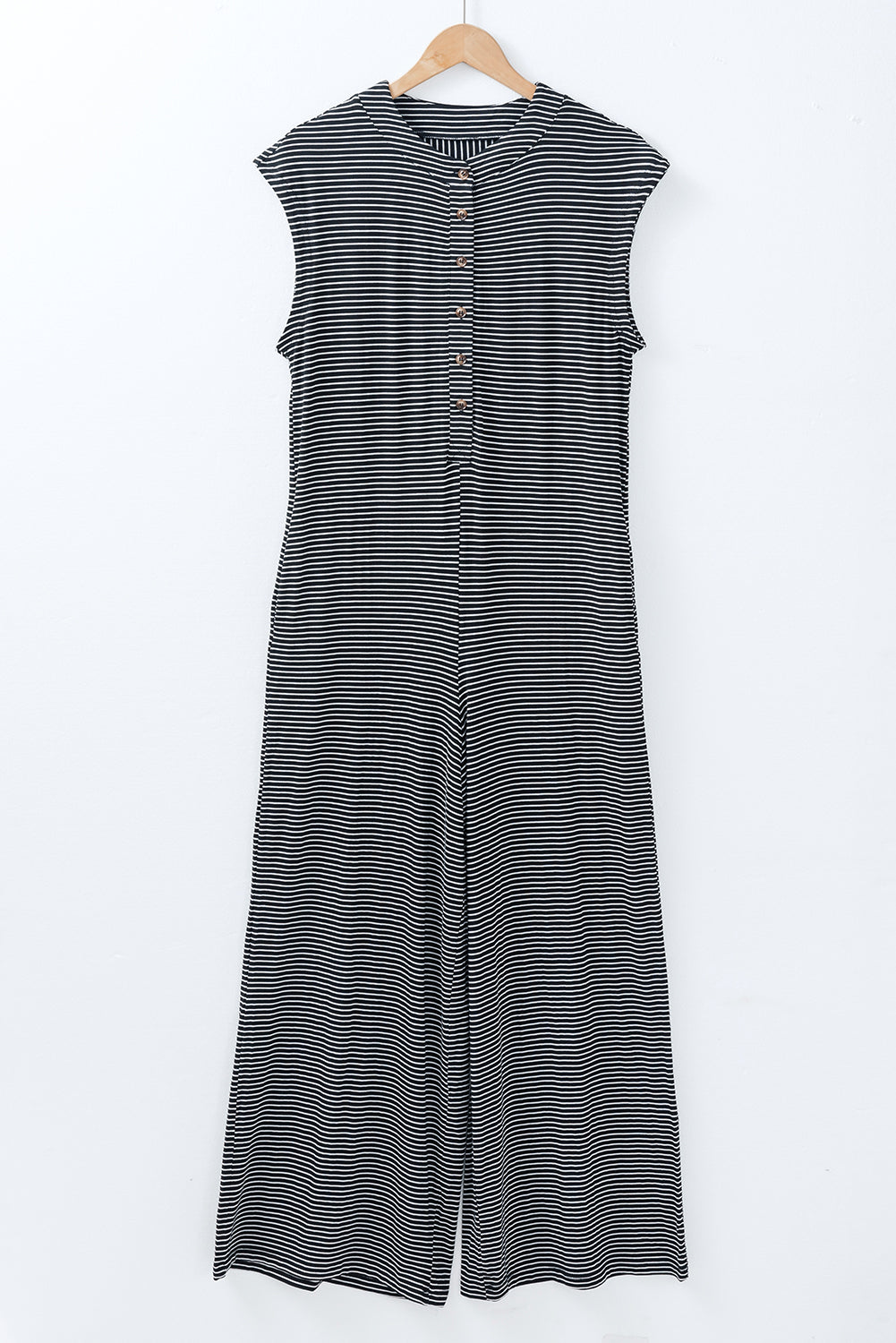 Combinaison sans manches à jambe large *-A WOMAN WE LOVE