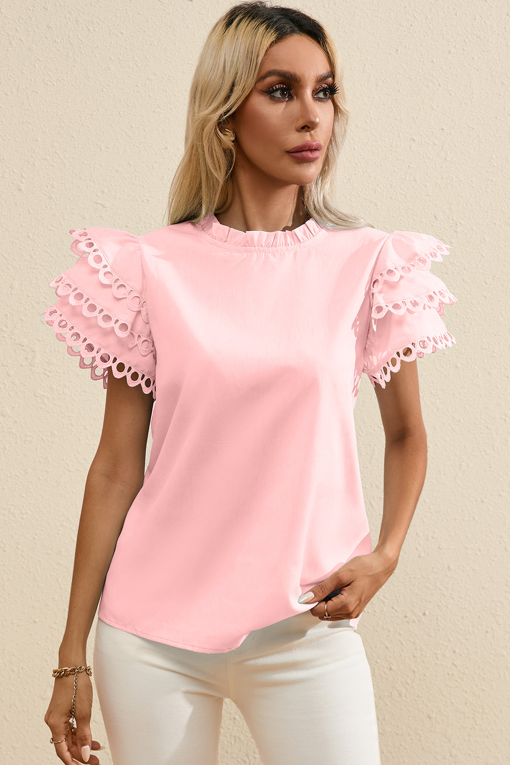 Blouse superposée rose clair Ric Rac à manches courtes et col à volants-A WOMAN WE LOVE