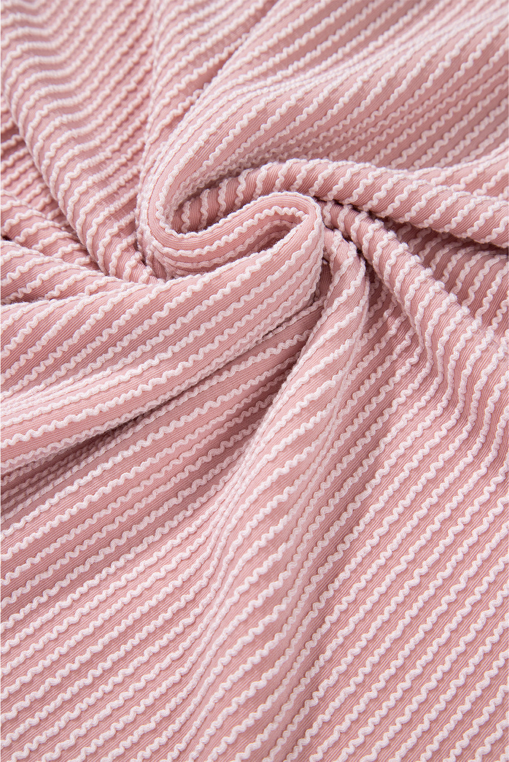 Chemisier à capuche coupe ample en tricot cordé patchwork color block rose-A WOMAN WE LOVE