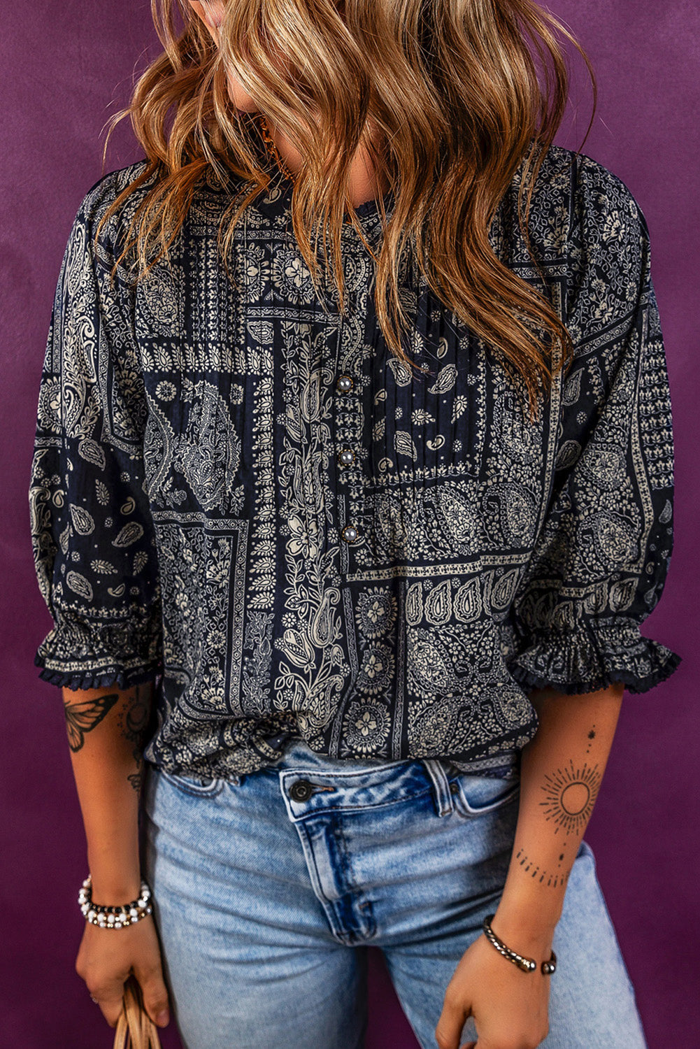 Chemisier bleu marine vintage Boho Paisley imprimé à manches 3/4-A WOMAN WE LOVE