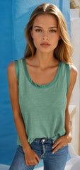 Glamor tank top with green metal edge *