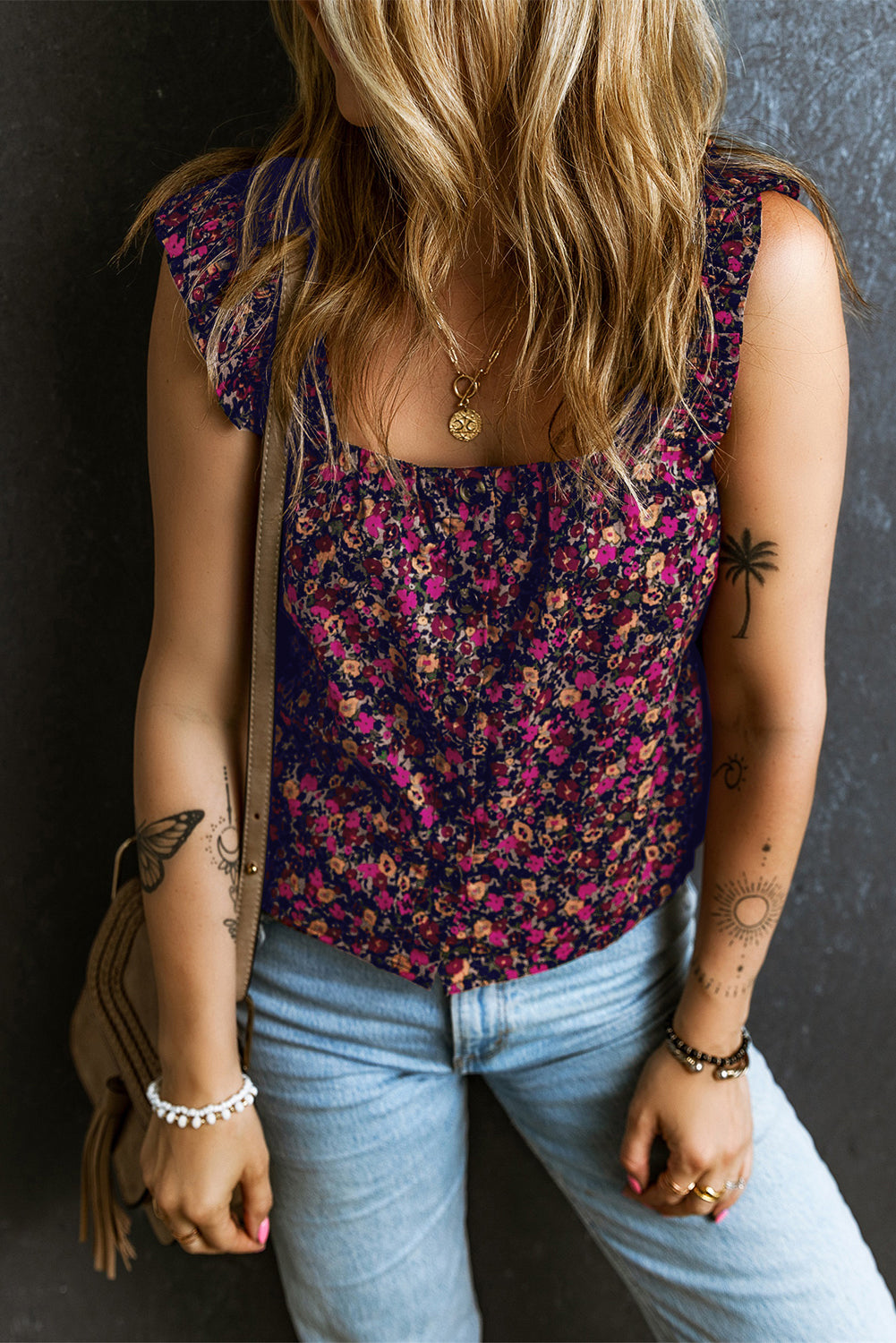 Débardeur fleuri à bretelles et volants Rose Boho-A WOMAN WE LOVE