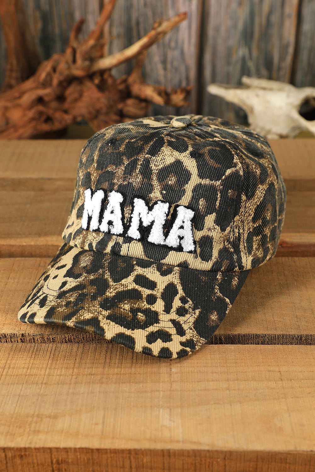 Casquette de baseball léopard brodée Leopard MAMA-A WOMAN WE LOVE