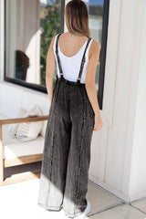 Dank overalls on a wide leg and effilossed *