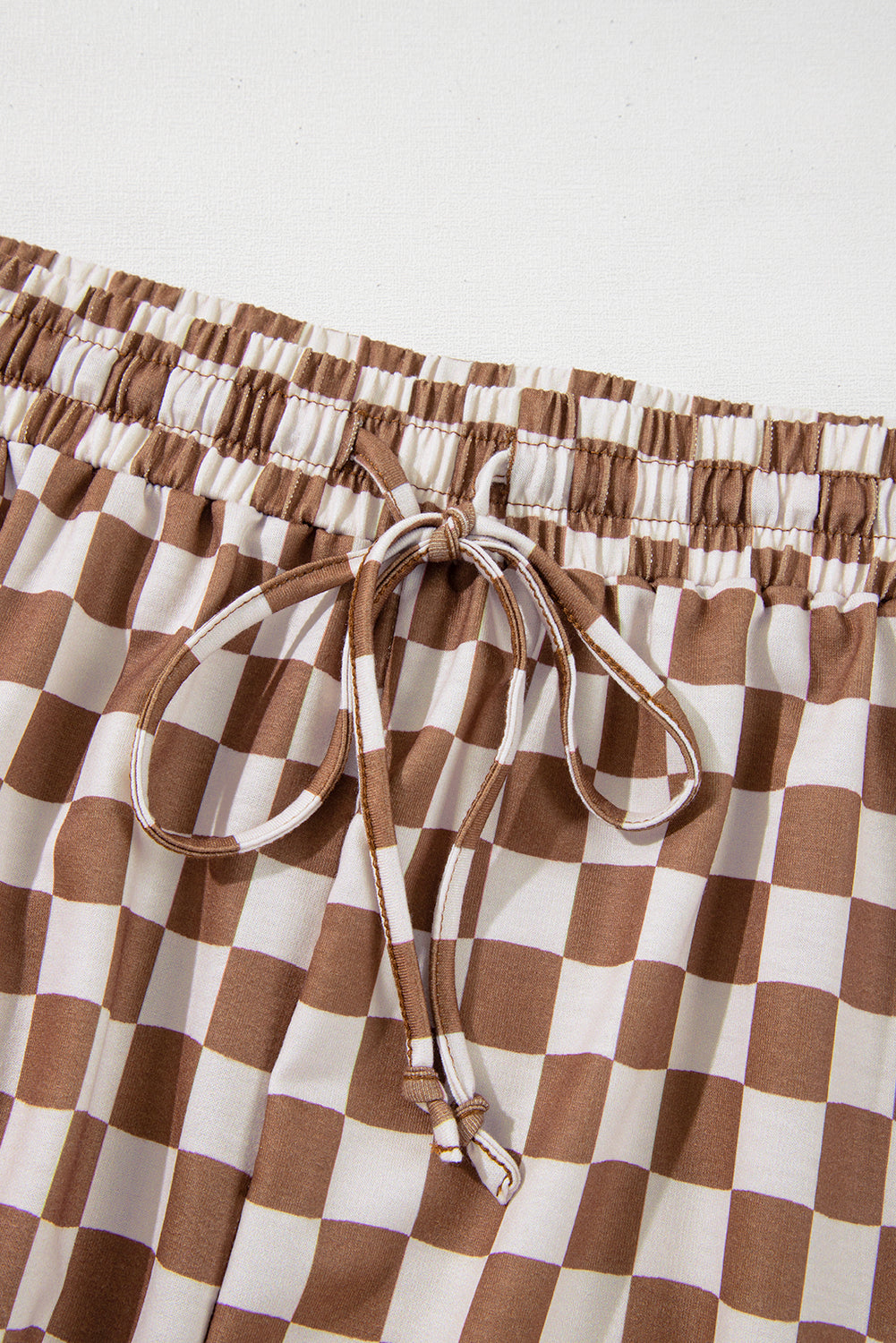 Ensemble short et t-shirt slim à imprimé damier sur le côté de grande taille marron-A WOMAN WE LOVE