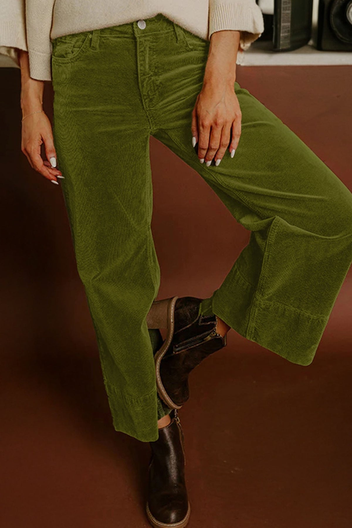 Pantalon large taille haute en velours côtelé de couleur unie vert