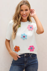 Pull blanc à manches courtes avec appliques de fleurs mignonnes