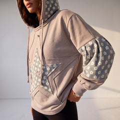 Sudadera con capucha con cordón de apriete y mosaico floral Hermosa azul