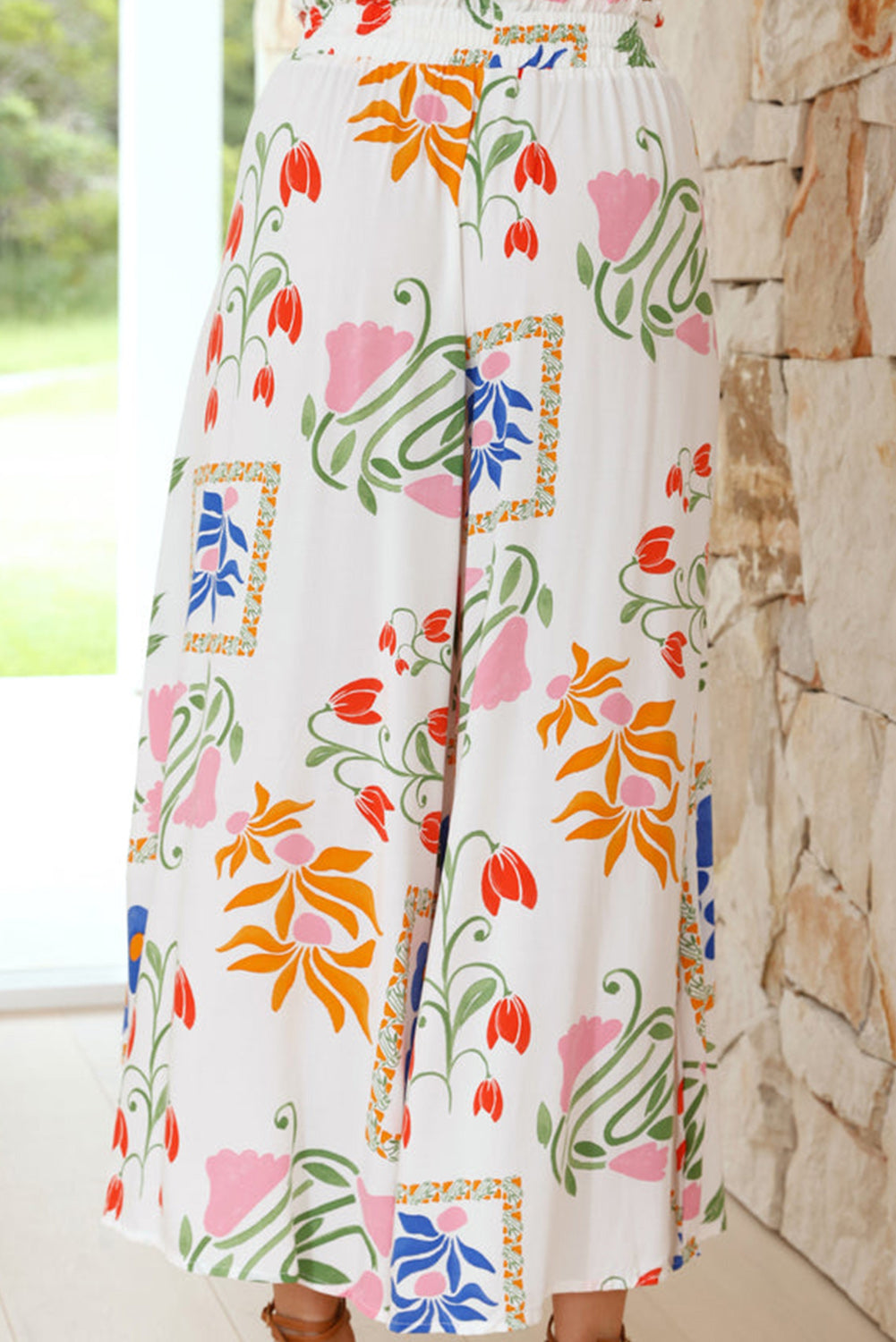 Ensemble débardeur à col carré imprimé coloré blanc et pantalon large-A WOMAN WE LOVE