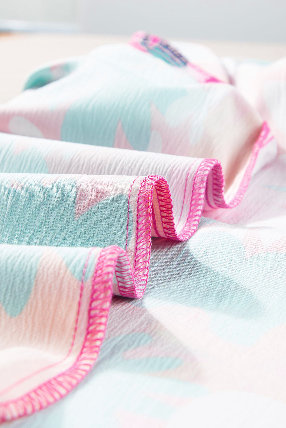 Chemisier vert à volants *-A WOMAN WE LOVE