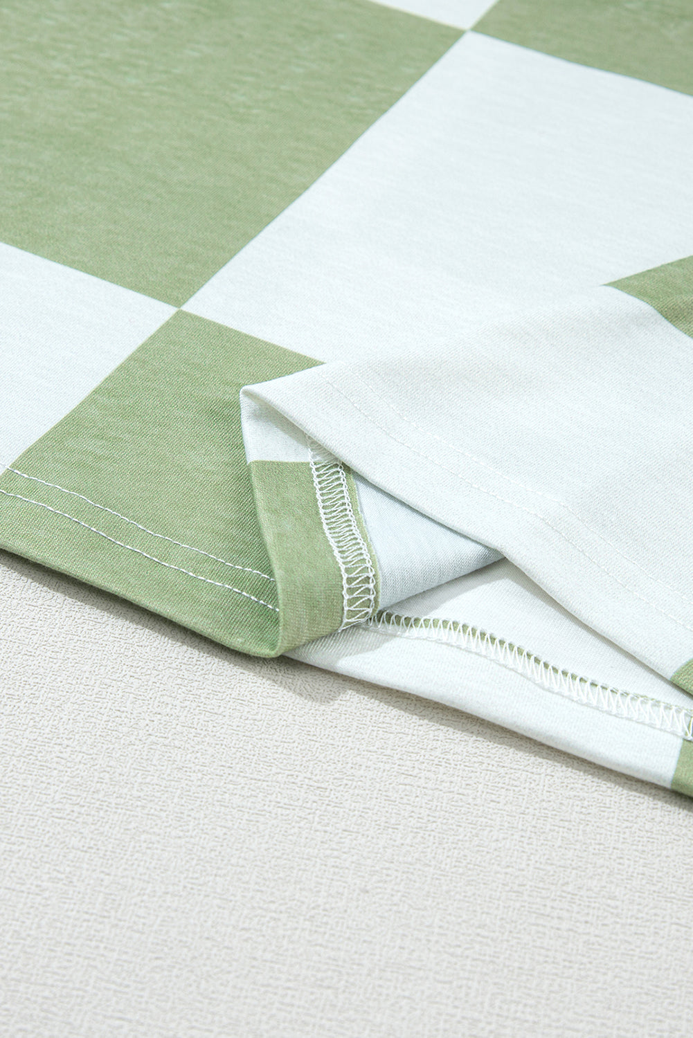 Blouse vert herbe mélangée à carreaux et poignets froncés-A WOMAN WE LOVE