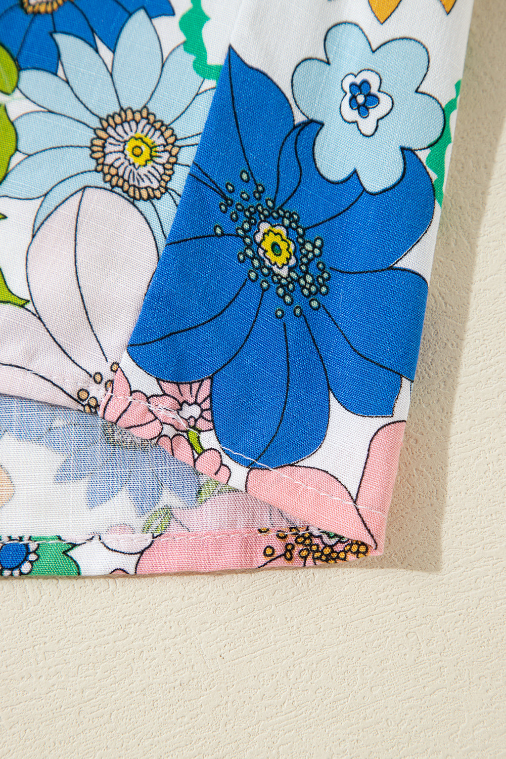 Chemisier vert à manches longues et imprimé floral mélangé-A WOMAN WE LOVE