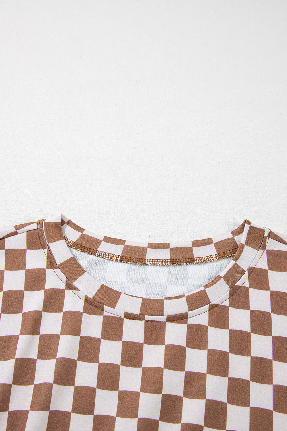 Ensemble short et t-shirt slim à imprimé damier sur le côté de grande taille marron-A WOMAN WE LOVE