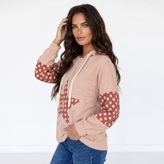 Sudadera con capucha con cordón de apriete y delicados mosaicos florales