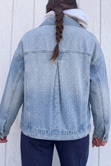 Veste en jean bleu ciel à pois et poches plaquées