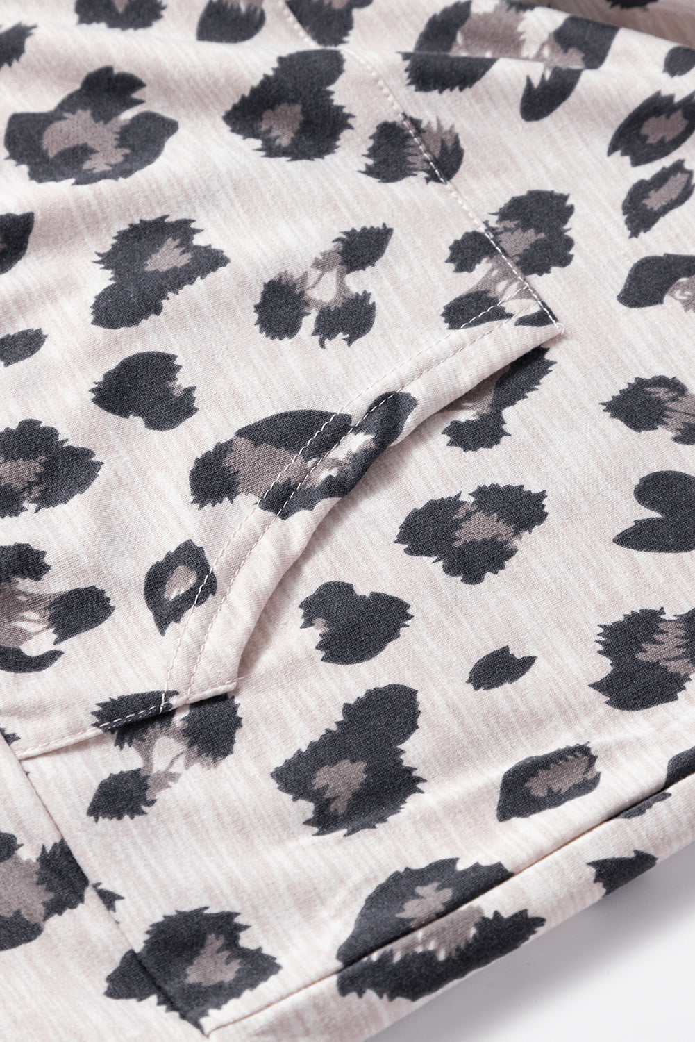 Ensemble de salon kaki avec sweat à capuche à cordon de serrage et pantalon skinny à imprimé léopard-A WOMAN WE LOVE