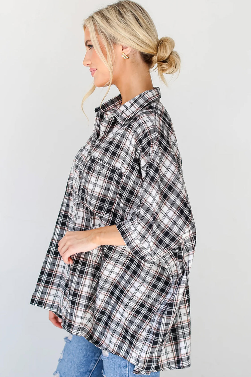 Chemise oversize noire à carreaux et poches poitrine-A WOMAN WE LOVE