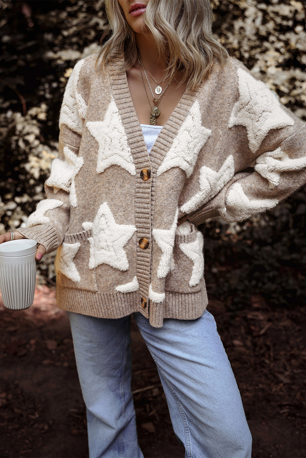 Cardigan pull texturé kaki à motif d'étoiles en sherpa avec poches-A WOMAN WE LOVE