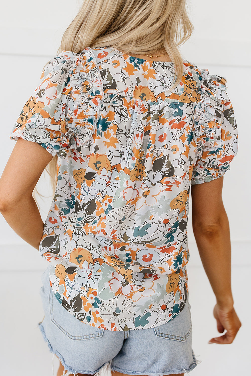 Blouse multicolore fendue à floral-A WOMAN WE LOVE