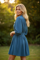 Botón abotonado con botones mini-bajo con 3/4 azul de Prusia