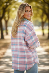 Loose jacket with collar and flap pockets in pink plaid print