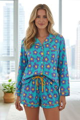 Camisa de manga larga y camisa corta cola de flores verdes estampadas