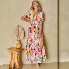 Bohemian pink dress with tie-dye print and v-neck