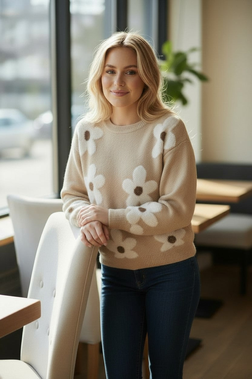 Suéter de cuello redondo y borde acanalado con flores de pergamino