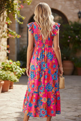 Vestido y volantes con volantes con un estilo en V -ck y Red Bohemian