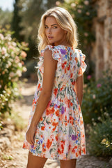 Mini-robe taille haute à col en V et manches à double volants à fleurs roses