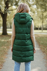 Long -hooded quilted vest coat with green hood