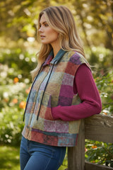 A large zipped vest with multicolored Scottish print with side pockets