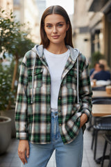 Veste à capuche boutonnée *