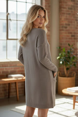 4 Couleurs pour la robe-pull cocon à l’élégance italienne