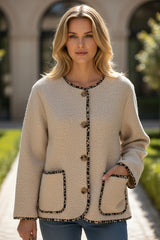 Veste courte en maille bouclette douce