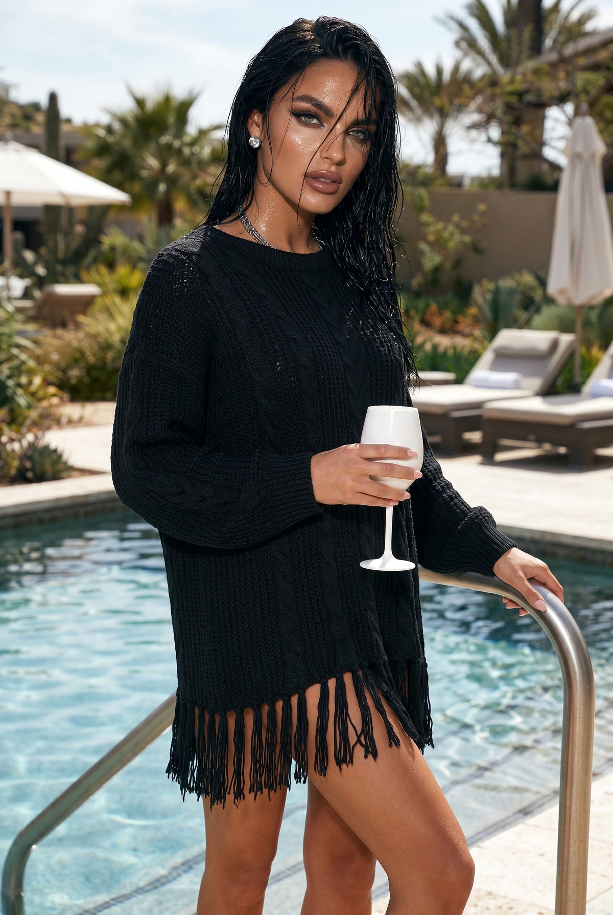 ✨ DOUCE ÉVASION – La robe maille  noire qui sublime vos instants d’été