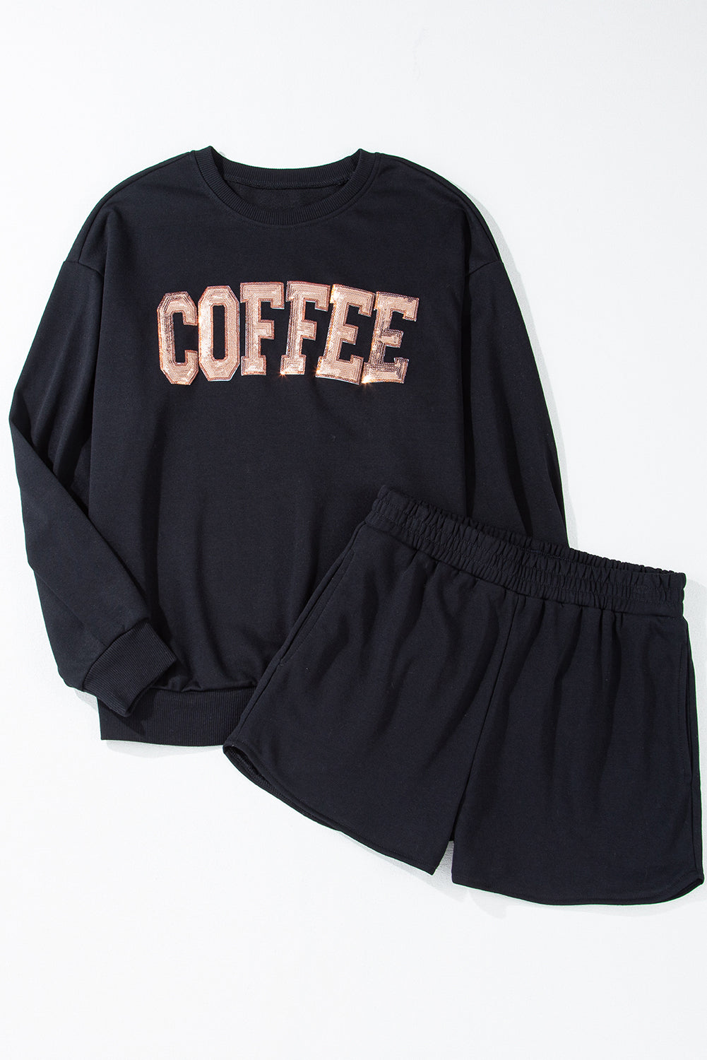 Ensemble sweat-shirt ample et short noir à paillettes COFFEE-A WOMAN WE LOVE