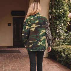 Veste-chemise marron oversize à imprimés léopard et camouflage